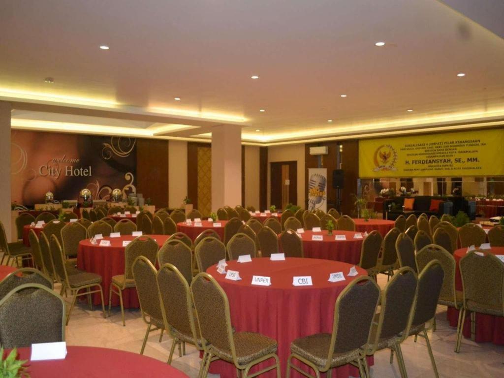 City Hotel Tasikmalaya Exteriér fotografie